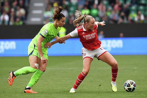 Arsenal vs. VfL Wolfsburg: A Battle for the UEFA Women's Champions League Semi-Finals