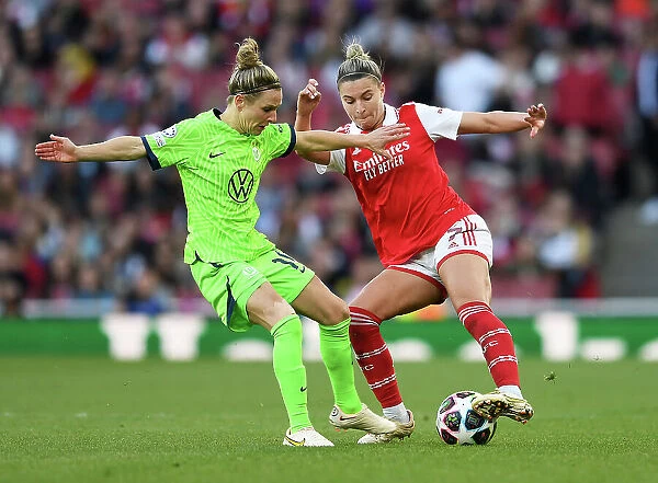 Arsenal vs. VfL Wolfsburg: A Fierce Semifinal Battle in the UEFA Women's Champions League