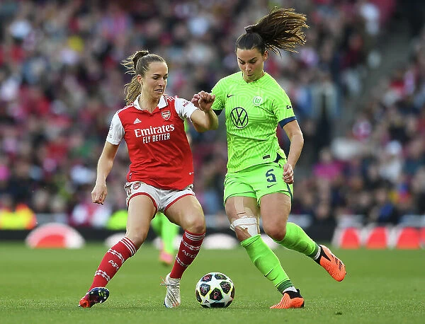 Arsenal vs. VfL Wolfsburg: A Tense Moment in the 2022-23 UEFA Women's Champions League Semifinal
