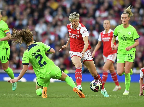 Arsenal vs. VfL Wolfsburg: A Tense Moment in the UEFA Women's Champions League Semifinal (2022-23)