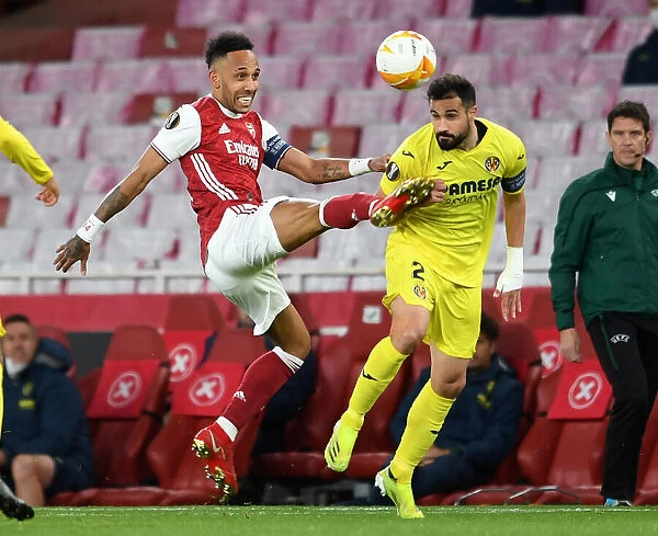 Arsenal vs Villarreal: Aubameyang Clashes with Gaspar in UEFA Europa League Semi-Final Amid Empty Stands