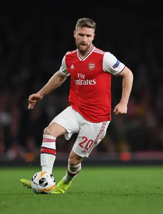Framed Print : Arsenal vs. Vitoria Guimaraes: Mustafi in Action - UEFA Europa League 2019-20 Framed Print : Arsenal vs. Vitoria Guimaraes: Mustafi in Action - UEFA Europa League 2019-20