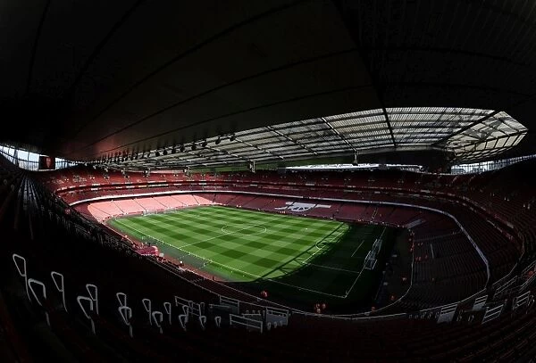 Arsenal vs. Watford: Premier League Showdown at Emirates Stadium (2015-16)