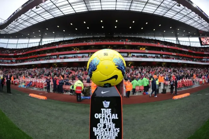 Framed Print : Arsenal vs. West Bromwich Albion: Premier League Clash at Emirates Stadium (November 2011) Framed Print : Arsenal vs. West Bromwich Albion: Premier League Clash at Emirates Stadium (November 2011)
