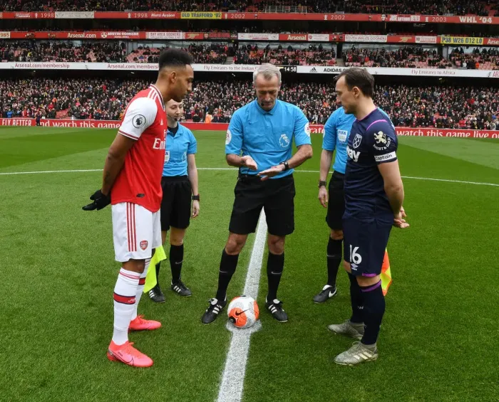 Framed Print : Arsenal vs. West Ham: Aubameyang and Noble at the Premier League Coin Toss