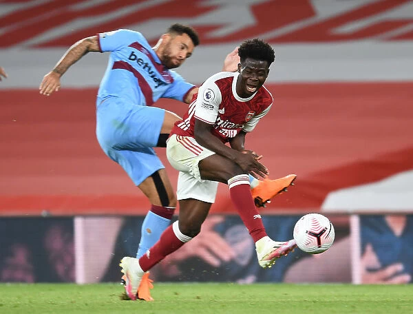 Arsenal vs. West Ham: Bukayo Saka Fouls by Ryan Fredericks in 2020-21 Premier League Clash