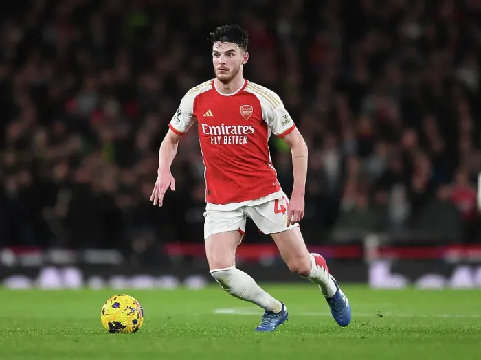 Framed Print : Arsenal vs. West Ham: Declan Rice in Action at the Emirates Stadium (2023-24) Framed Print : Arsenal vs. West Ham: Declan Rice in Action at the Emirates Stadium (2023-24)