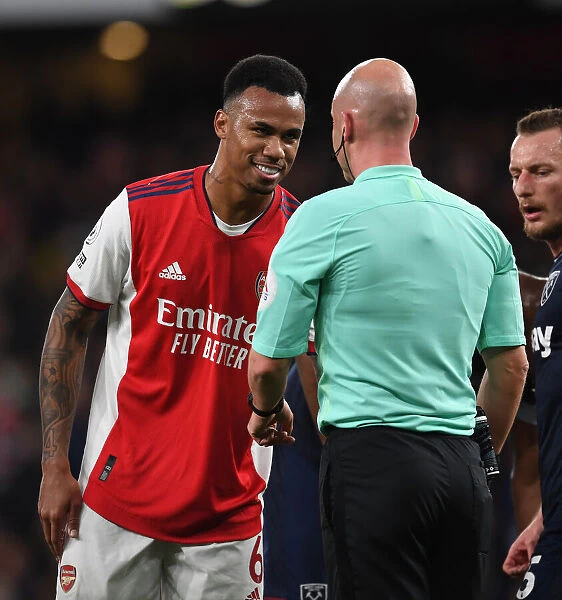 Arsenal vs. West Ham: Gabriel and Referee Clash in Intense Premier League Showdown