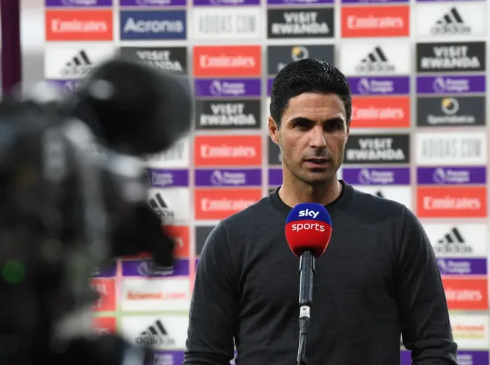 Framed Print : Arsenal vs West Ham: Mikel Arteta's Pre-Match Strategies (2020-21) Framed Print : Arsenal vs West Ham: Mikel Arteta's Pre-Match Strategies (2020-21)