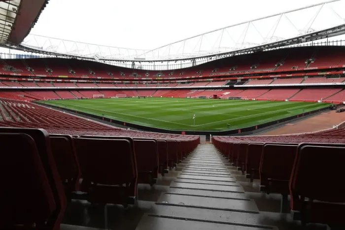 Framed Print : Arsenal vs West Ham: Premier League Showdown at Emirates Stadium