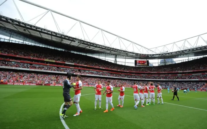 Framed Print : Arsenal vs. West Ham United: 2015-16 Premier League Showdown at Emirates Stadium