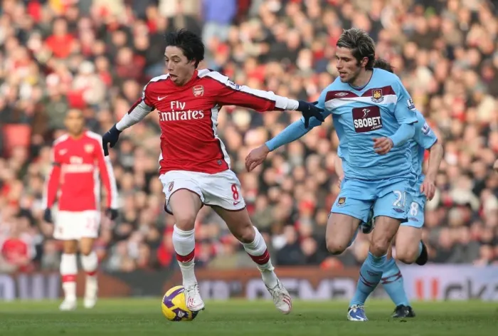 Framed Print : Arsenal vs. West Ham United: A Battle of Midfielders - Nasri vs. Behrami, Emirates Stadium, 31 / 1 / 2009 Framed Print : Arsenal vs. West Ham United: A Battle of Midfielders - Nasri vs. Behrami, Emirates Stadium, 31 / 1 / 2009