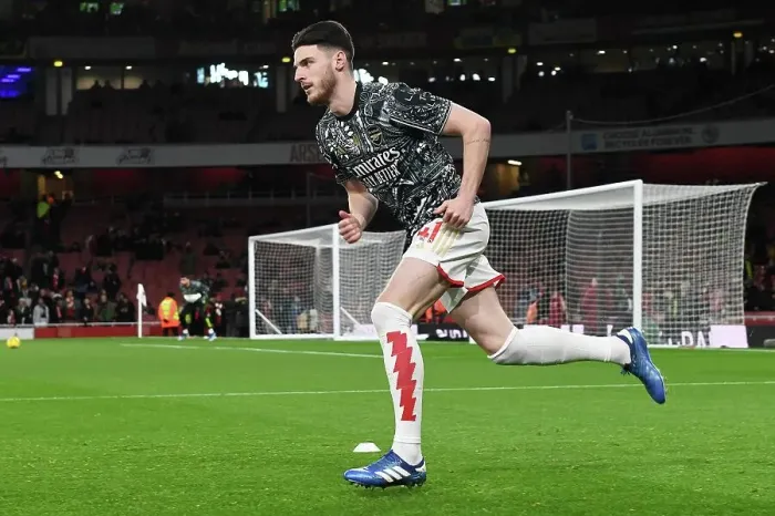 Framed Print : Arsenal vs West Ham United: Declan Rice Warming Up Ahead of 2023-24 Premier League Clash