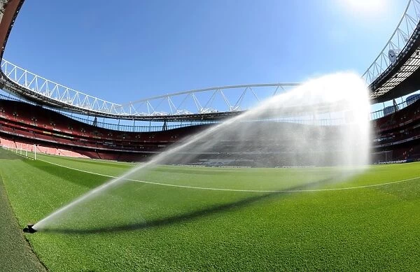 Arsenal vs West Ham United: Pre-Match Pitch Preparation at The Emirates (2015-16)