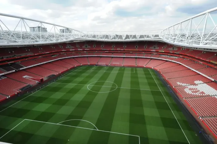 Framed Print : Arsenal vs Wigan Athletic: Premier League Showdown at Emirates Stadium (2011-2012)