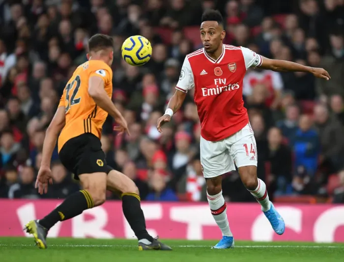 Framed Print : Arsenal vs. Wolverhampton Wanderers: Premier League Clash at Emirates Stadium (November 2019)