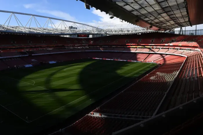 Framed Print : Arsenal vs. Wolverhampton Wanderers: Premier League Showdown at Emirates Stadium