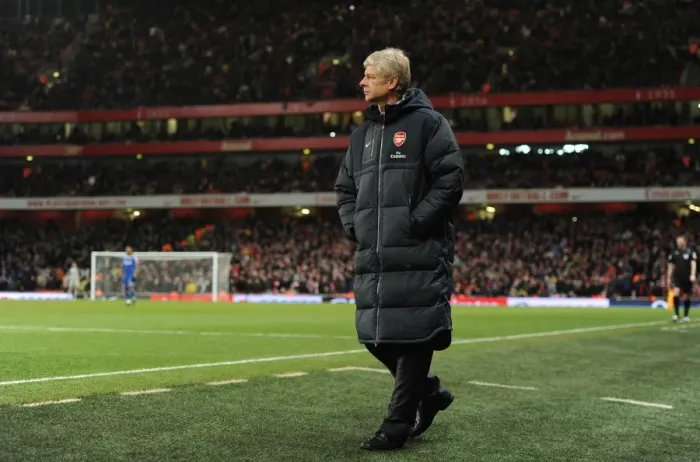 Framed Print : Arsenal Wenger the Arsenal Manager. Arsenal 3: 1 Chelsea. Barclays Premier League Framed Print : Arsenal Wenger the Arsenal Manager. Arsenal 3: 1 Chelsea. Barclays Premier League