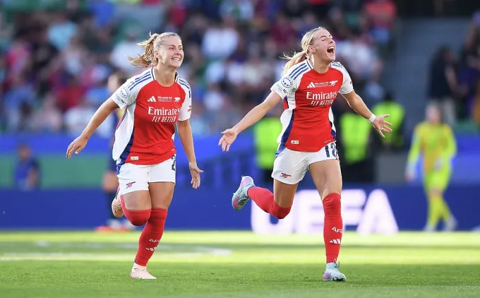 Framed Print : Arsenal WFC v FC Barcelona - UEFA Women's Champions League Final Arsenal WFC v FC Barcelona - UEFA Women's Champions League Final Framed Print : Arsenal WFC v FC Barcelona - UEFA Women's Champions League Final Arsenal WFC v FC Barcelona - UEFA Women's Champions League Final