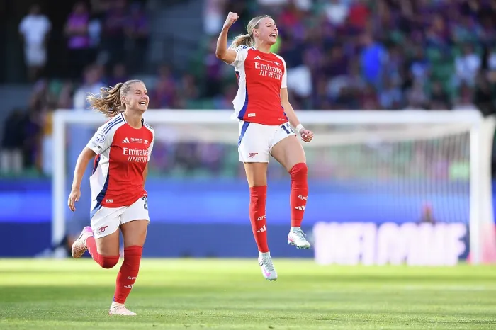 Framed Print : Arsenal WFC v FC Barcelona - UEFA Women's Champions League Final Arsenal WFC v FC Barcelona - UEFA Women's Champions League Final Framed Print : Arsenal WFC v FC Barcelona - UEFA Women's Champions League Final Arsenal WFC v FC Barcelona - UEFA Women's Champions League Final