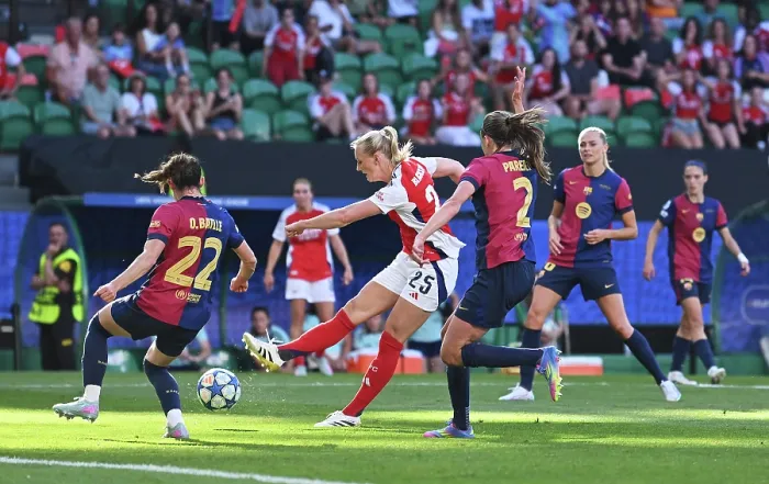 Framed Print : Arsenal WFC v FC Barcelona - UEFA Women's Champions League Final Arsenal WFC v FC Barcelona - UEFA Women's Champions League Final