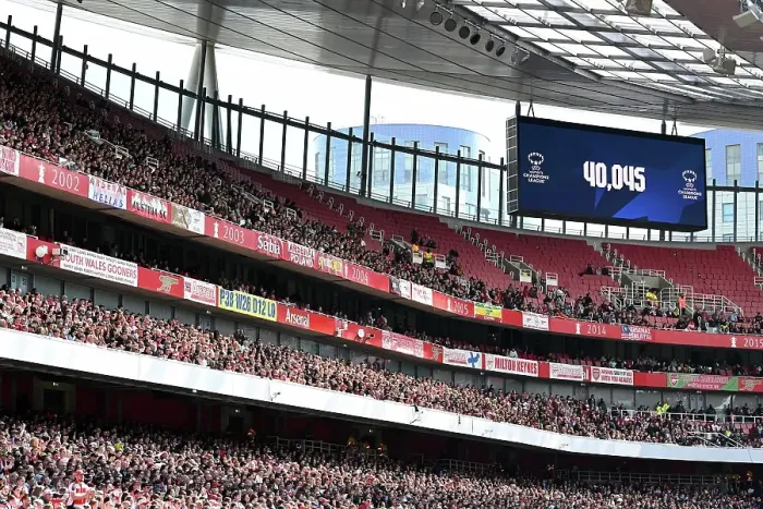 Framed Print : Arsenal WFC v Olympique Lyonnais - UEFA Women's Champions League Semi Final First Leg
