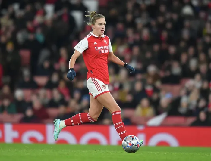 Framed Print : Arsenal WFC vs Juventus FC: Vivianne Miedema in Action - UEFA Women's Champions League Group C, Emirates Stadium, London, 2022 Framed Print : Arsenal WFC vs Juventus FC: Vivianne Miedema in Action - UEFA Women's Champions League Group C, Emirates Stadium, London, 2022