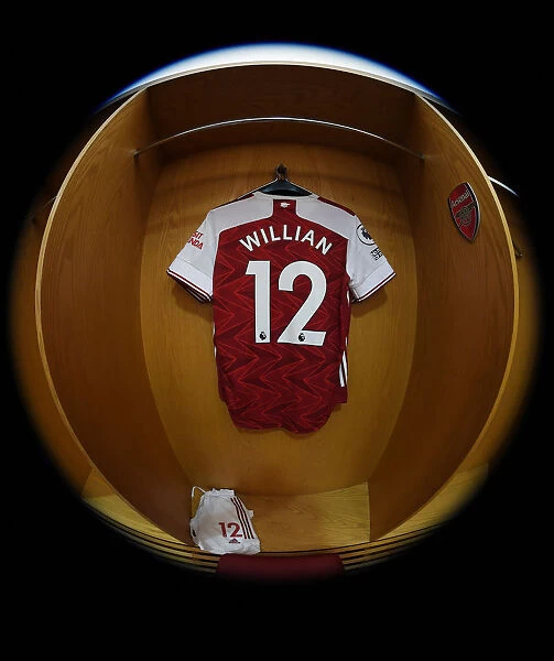Arsenal: Williams Readies for West Ham Clash in Emirates Changing Room (2020-21)