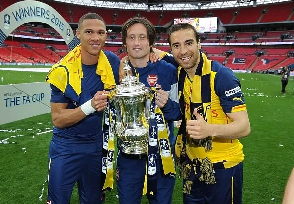 Arsenal Wins FA Cup: Arsenal Players Celebrate Victory over Aston Villa (2015)