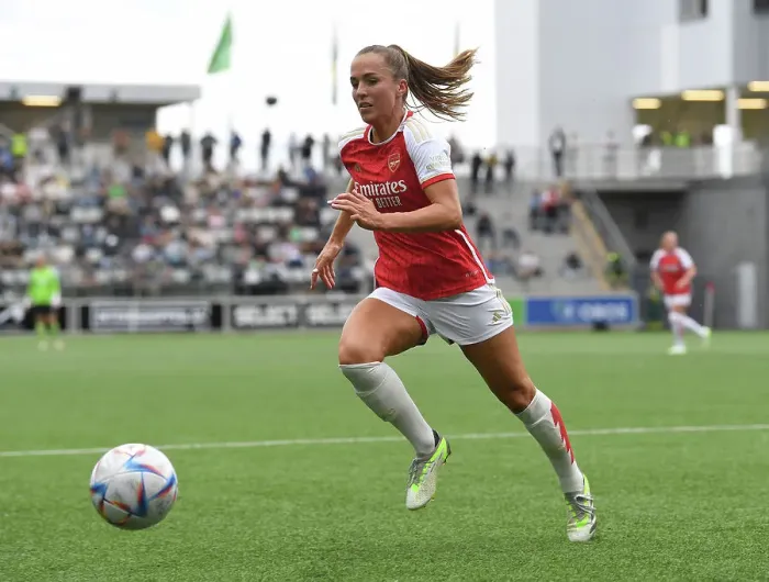 Framed Print : Arsenal Women in Action against Linkopings FC in UEFA Women's Champions League Group 3 Round 1, Sweden (September 2023)