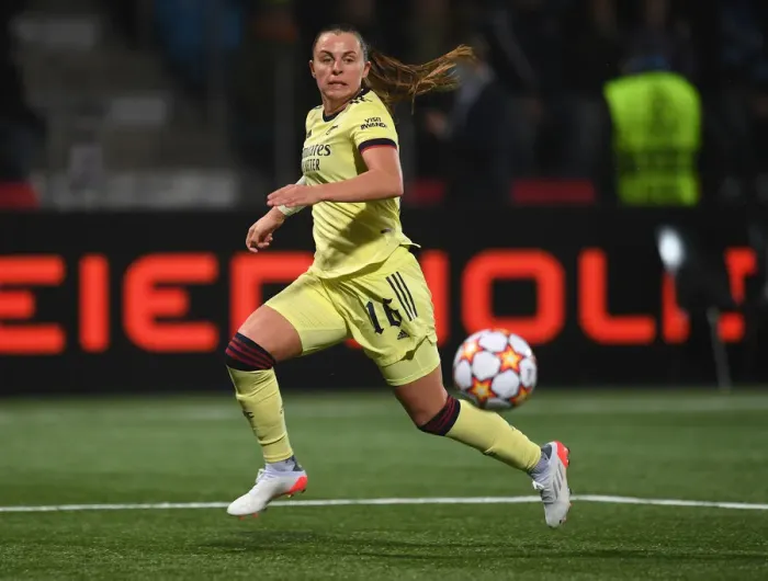 Framed Print : Arsenal Women in Action: UEFA Champions League Clash against HB Koge