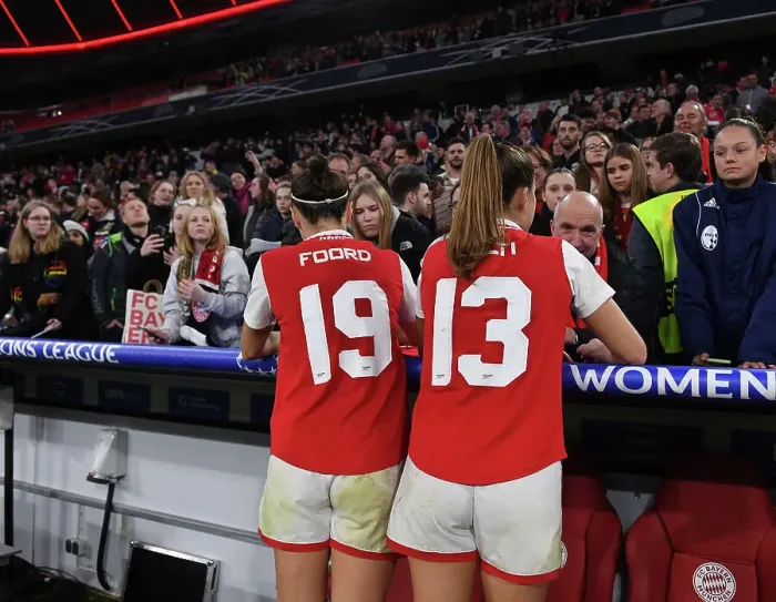 Framed Print : Arsenal Women Battle Bayern Munchen in UEFA Champions League Quarterfinals: Caitlin Foord and Lia Walti in Action Framed Print : Arsenal Women Battle Bayern Munchen in UEFA Champions League Quarterfinals: Caitlin Foord and Lia Walti in Action