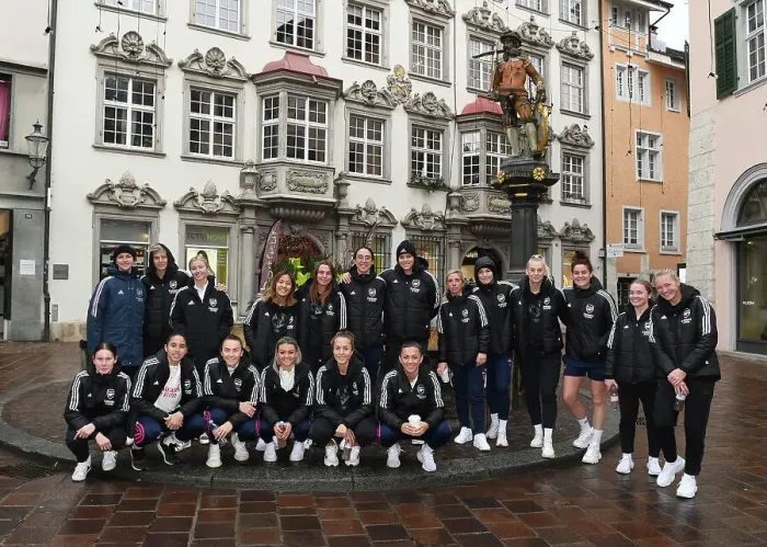 Framed Print : Arsenal Women Battle FC Zürich in UEFA Champions League Showdown