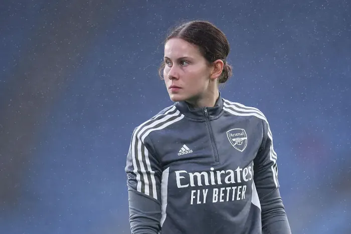 Framed Print : Arsenal Women Battle Leicester City in Super League Showdown