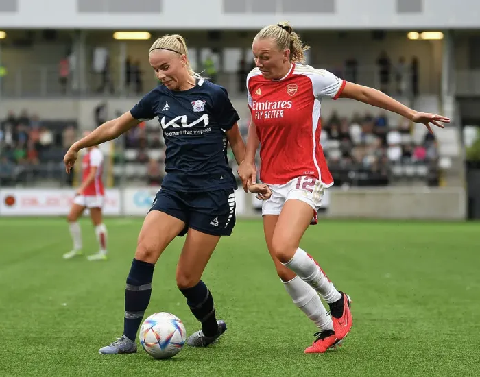 Framed Print : Arsenal Women Battle Linkopings FC in UEFA Champions League Clash