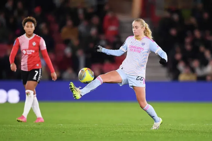 Framed Print : Arsenal Women Battle Southampton Women in FA WSL Continental Tyres Cup Showdown at St. Mary's Stadium (November 2023) Framed Print : Arsenal Women Battle Southampton Women in FA WSL Continental Tyres Cup Showdown at St. Mary's Stadium (November 2023)