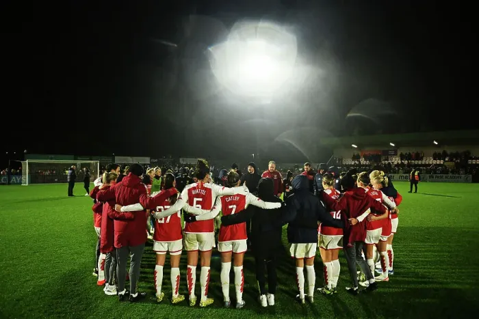 Framed Print : Arsenal Women Celebrate Conti Cup Victory Over Tottenham Hotspur