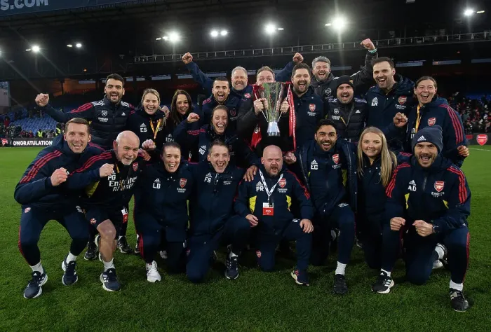 Framed Print : Arsenal Women Celebrate FA WSL Cup Triumph Over Chelsea