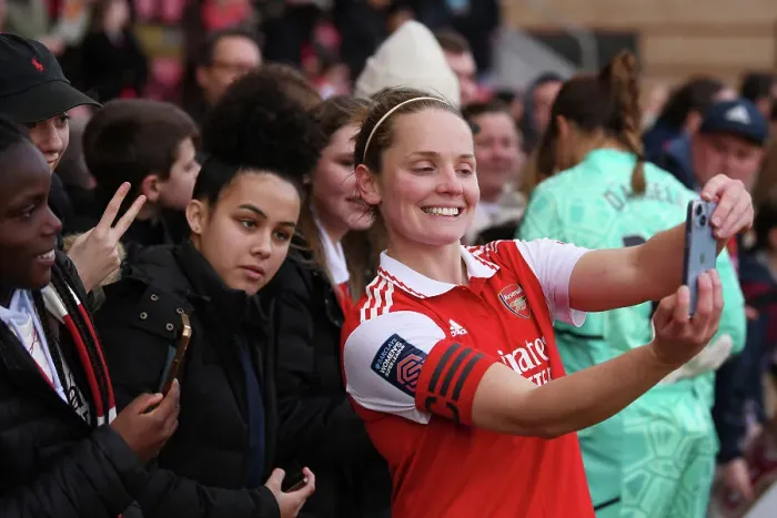 Framed Print : Arsenal Women Celebrate FA WSL Title: Kim Little Amidst Jubilant Fans