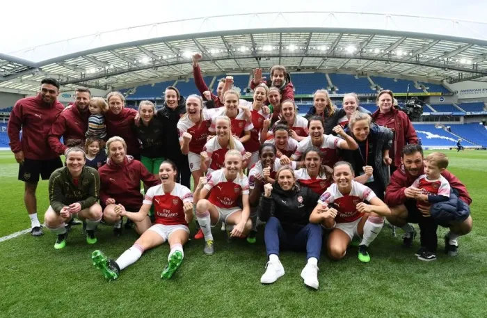 Framed Print : Arsenal Women Celebrate FA WSL Title Victory
