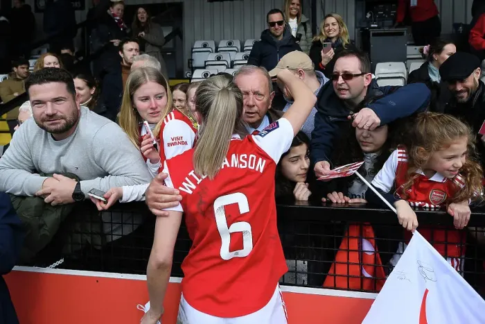 Framed Print : Arsenal Women Celebrate FA WSL Victory: Leah Williamson Embraces Heartfelt Congratulations from Vic Akers Framed Print : Arsenal Women Celebrate FA WSL Victory: Leah Williamson Embraces Heartfelt Congratulations from Vic Akers