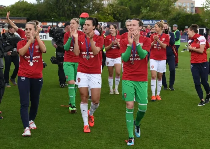 Framed Print : Arsenal Women Celebrate with Fans after Securing Victory over Manchester City Women