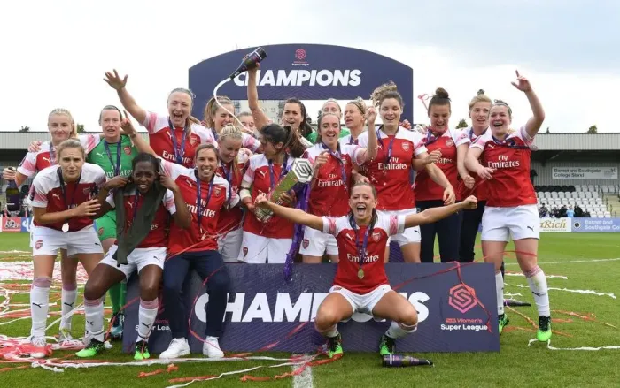 Framed Print : Arsenal Women Celebrate Historic WSL Title Win Against Manchester City