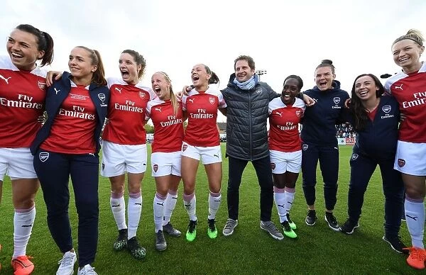 Arsenal Women Celebrate Title Triumph: Schnaderbeck, Walti, Bloodworth, Mead, McCabe, Montemurro, Carter, Veje
