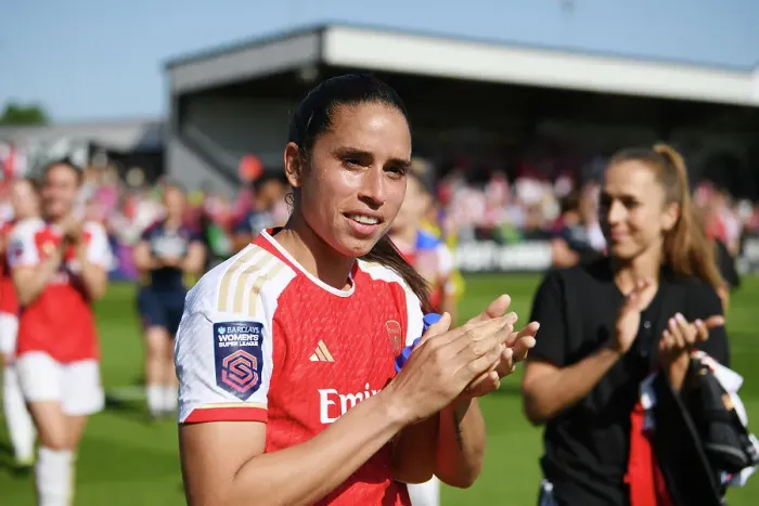 Framed Print : Arsenal Women Celebrate Title Triumph: Rafaelle Souza Applauds Fans After Arsenal v Aston Villa FA Women's Super League Victory