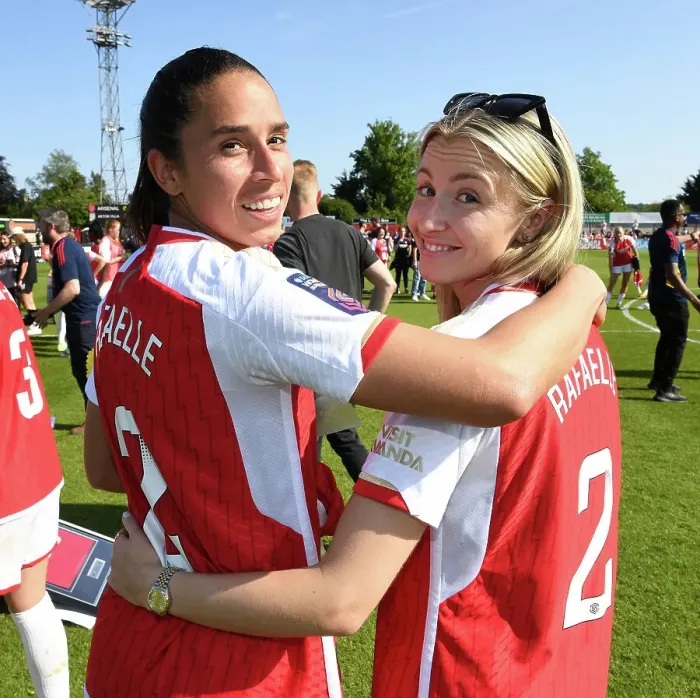 Framed Print : Arsenal Women Celebrate Victory Over Aston Villa in FA Women's Super League