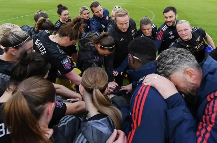 Framed Print : Arsenal Women Celebrate Victory Over Everton FC in FA Women's Super League