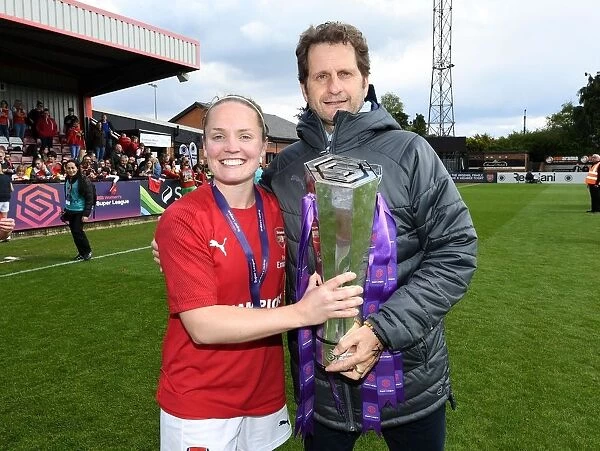 Arsenal Women Celebrate WSL Title with Montemurro and Little