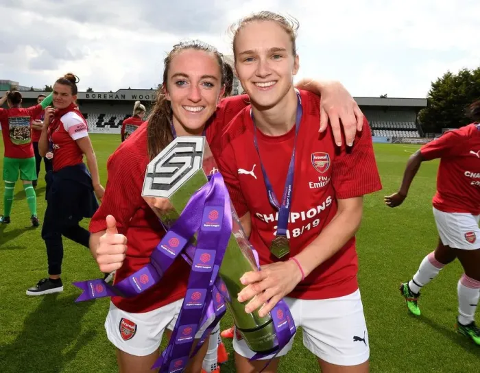Framed Print : Arsenal Women Celebrate WSL Title Triumph with Evans and Miedema Framed Print : Arsenal Women Celebrate WSL Title Triumph with Evans and Miedema
