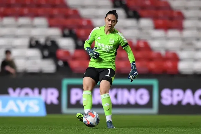 Framed Print : Arsenal Women Dominate: Zinsberger in Action vs. Bristol City (Barclays WSL, 2023-24)